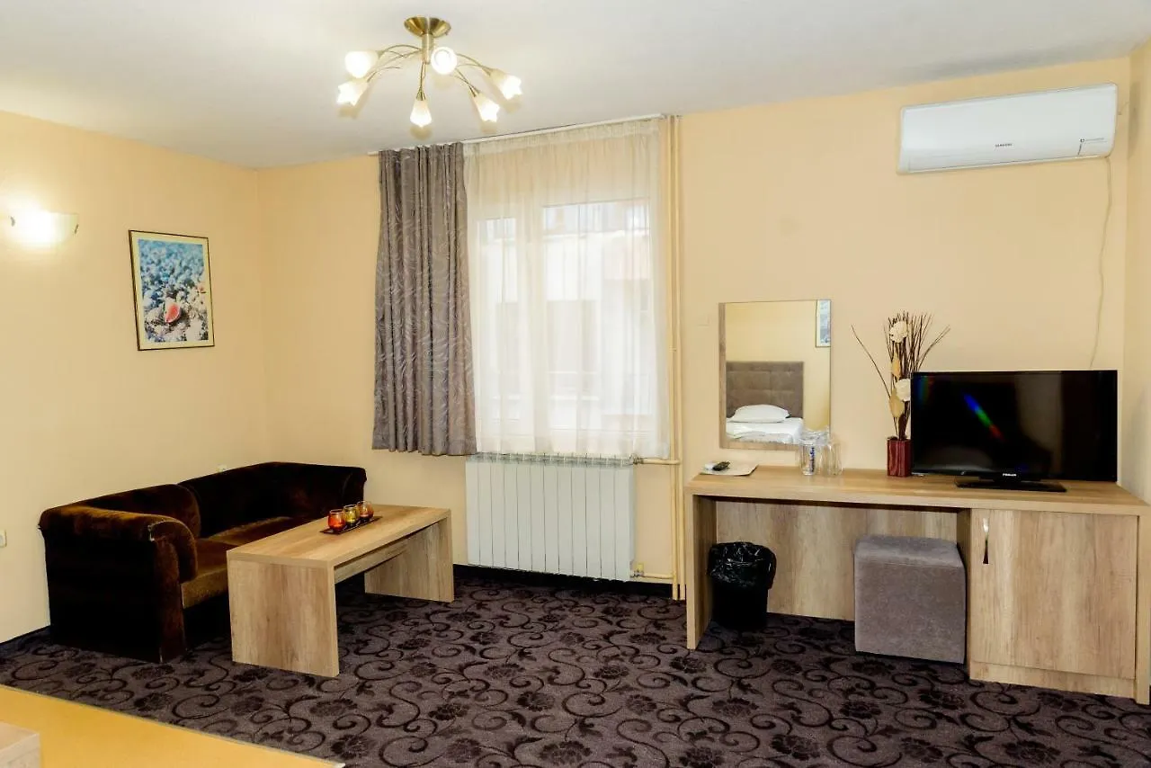 Family Hotel Prestige Burgas